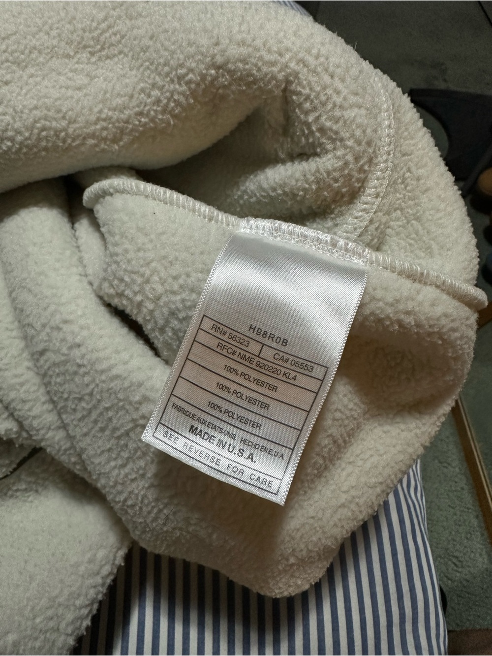 Nike ACG Cream Sherpa Ninja Fleece Jacket - Picture 8 of 9